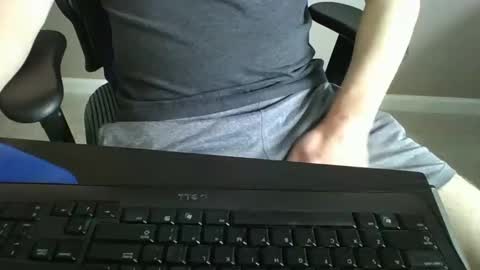 Snapshot of milwaukeebadger24 chatting on 16, 2, 2025 milwaukeebadger24 online show from 16, 2, 2025