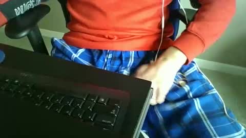 Snapshot of milwaukeebadger24 chatting on 28, 2, 2025 milwaukeebadger24 online show from 28, 2, 2025