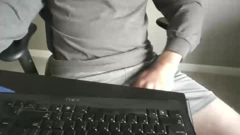 Snapshot of milwaukeebadger24 chatting on 17, 10, 2025 milwaukeebadger24 online show from 17, 10, 2025