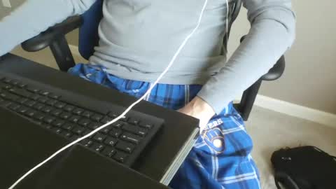 milwaukeebadger24 online show from 8, 5, 2026