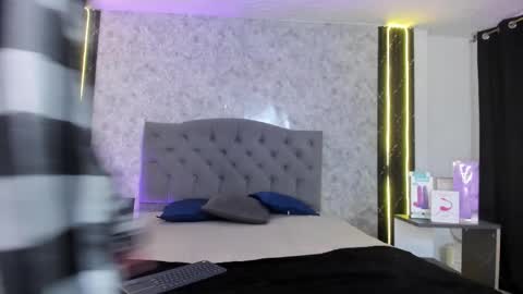 Snapshot of milyferrer chatting on 20, 3, 2026 Mily online show from 20, 3, 2026