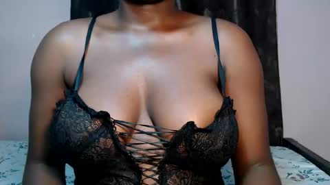mimiebony online show from 28, 7, 2026