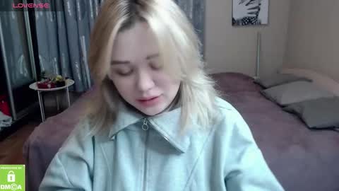 mimimishel_69 online show from 11, 2, 2026