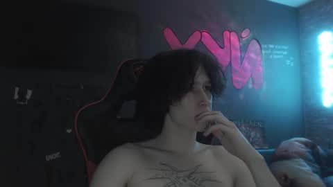 Snapshot of min1pekka chatting on 18, 9, 2025 Max online show from 18, 9, 2025