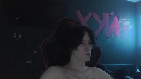 Snapshot of min1pekka chatting on 28, 9, 2025 Max online show from 28, 9, 2025