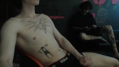 Snapshot of min1pekka chatting on 2, 11, 2025 Max online show from 2, 11, 2025