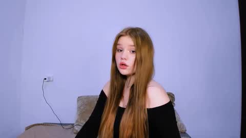 hi Im Mina  online show from 14, 1, 2026