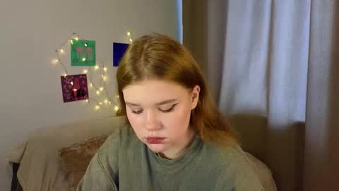 hi Im Mina  online show from 20, 3, 2026