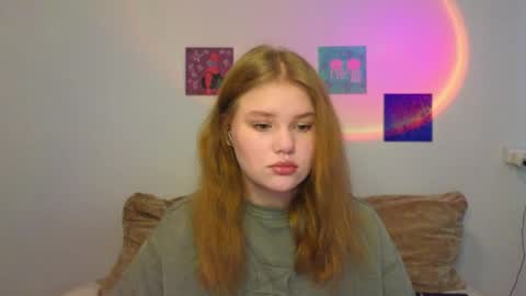 hi Im Mina  online show from 6, 5, 2026