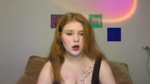 hi Im Mina  online show from 7, 5, 2026