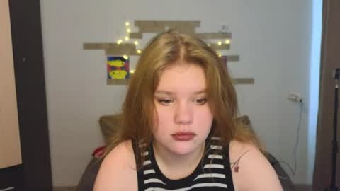 hi Im Mina  online show from 10, 5, 2026