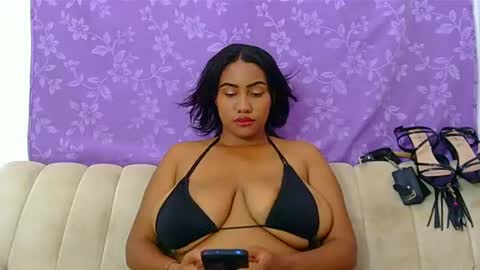 mina_hotty online show from 24, 7, 2026