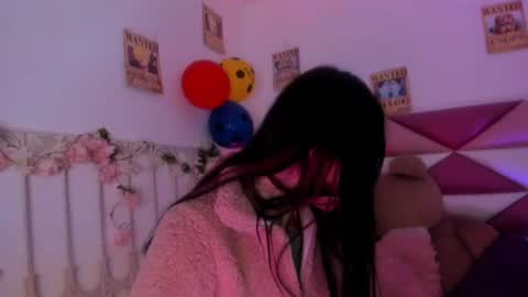 minami_nakamura online show from 14, 7, 2026