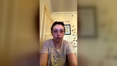 please subscribe to my fansly  please no video or photos must be recorded or re sold online show from 26, 4, 2026