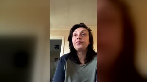 please subscribe to my fansly  please no video or photos must be recorded or re sold online show from 30, 4, 2026