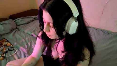 Snapshot of mindyrives chatting on 16, 3, 2026 Mindy online show from 16, 3, 2026