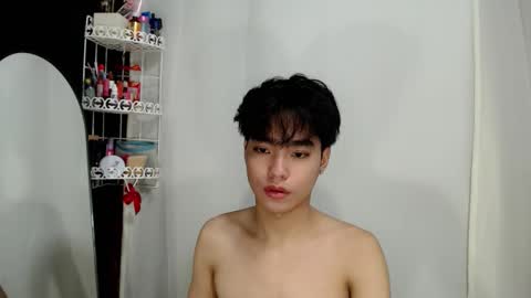 Snapshot of mingkla_man chatting on 17, 3, 2026 mingkla_man online show from 17, 3, 2026