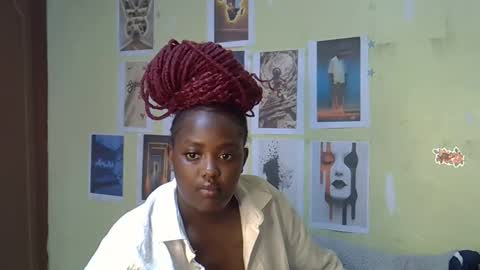 mini_karee online show from 3, 3, 2026