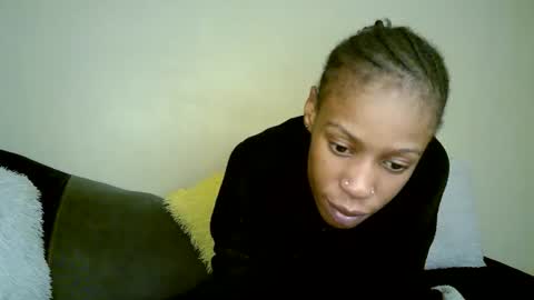 Snapshot of minieme001 chatting on 15, 3, 2026 minieme001 online show from 15, 3, 2026