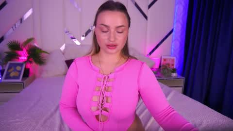 minifox_ online show from 11, 10, 2025