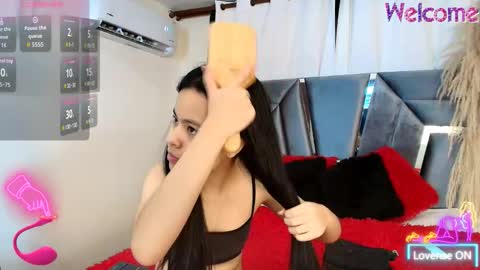 minilove_01 online show from 20, 11, 2025