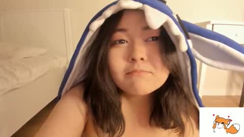 Snapshot of minji_snow chatting on 18, 12, 2025 Minji online show from 18, 12, 2025