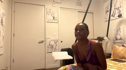 minniehunney online show from 13, 1, 2025