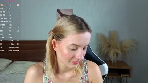 Mary  is here 3 My favorite patterns 77143222321Try my private online show from 10, 10, 2025