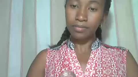 minouch211907 online show from 20, 11, 2025