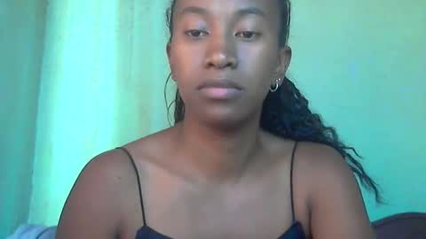 minouch211907 online show from 26, 4, 2026