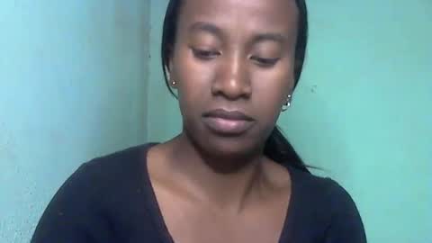 Snapshot of minouch211907 chatting on 18, 5, 2026 minouch211907 online show from 18, 5, 2026