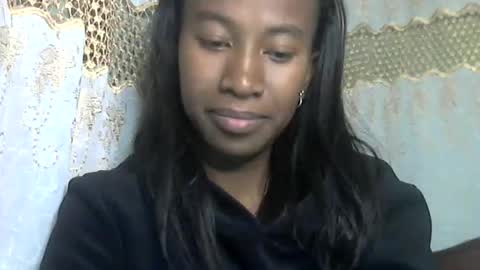 Snapshot of minouch211907 chatting on 11, 6, 2026 minouch211907 online show from 11, 6, 2026