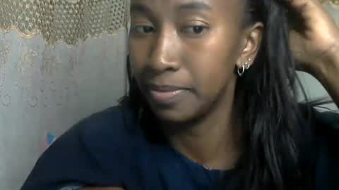 Snapshot of minouch211907 chatting on 14, 6, 2026 minouch211907 online show from 14, 6, 2026