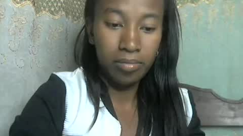 Snapshot of minouch211907 chatting on 21, 6, 2026 minouch211907 online show from 21, 6, 2026