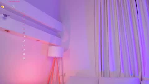 Lianna online show from 7, 11, 2025