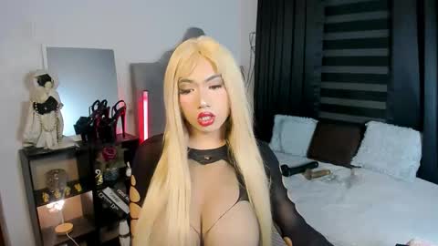 Snapshot of minty_hill chatting on 14, 2, 2026 MARIANE online show from 14, 2, 2026