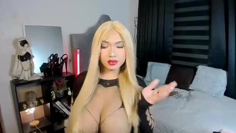 Snapshot of minty_hill chatting on 15, 2, 2026 MARIANE online show from 15, 2, 2026