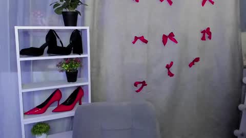 Snapshot of mipsymipson chatting on 26, 1, 2025 NEXT STREAM NOVEMBER 27282930 online show from 26, 1, 2025