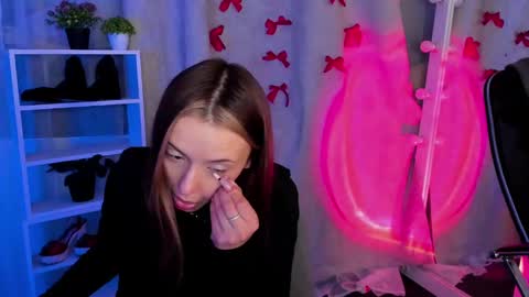 Snapshot of mipsymipson chatting on 7, 3, 2025 NEXT STREAM NOVEMBER 27282930 online show from 7, 3, 2025