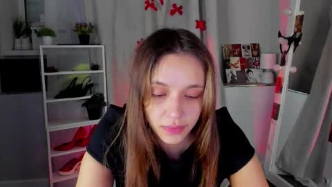 Snapshot of mipsymipson chatting on 9, 9, 2025 NEXT STREAM NOVEMBER 27282930 online show from 9, 9, 2025