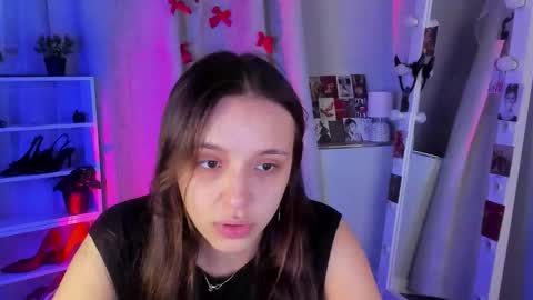 Snapshot of mipsymipson chatting on 19, 9, 2025 NEXT STREAM NOVEMBER 27282930 online show from 19, 9, 2025