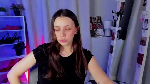 Snapshot of mipsymipson chatting on 7, 10, 2025 NEXT STREAM NOVEMBER 27282930 online show from 7, 10, 2025