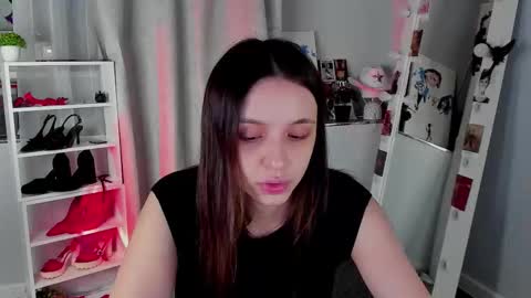 Snapshot of mipsymipson chatting on 27, 11, 2025 NEXT STREAM NOVEMBER 27282930 online show from 27, 11, 2025