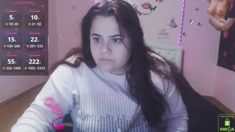 mira_cle_ online show from 28, 4, 2026