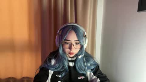 mira_light_ online show from 22, 9, 2025