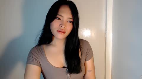 Snapshot of mira_luna222 chatting on 14, 12, 2024 Mira Bella online show from 14, 12, 2024