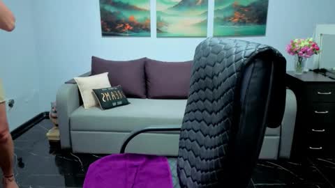 Mira online show from 8, 6, 2026