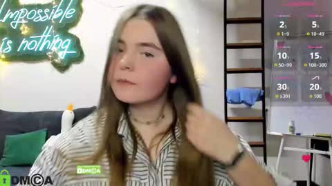 Snapshot of miraa_bloom chatting on 17, 12, 2025 miraa_bloom online show from 17, 12, 2025