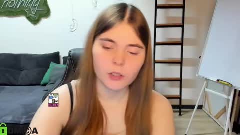 Snapshot of miraa_bloom chatting on 5, 2, 2026 miraa_bloom online show from 5, 2, 2026