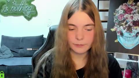 Snapshot of miraa_bloom chatting on 19, 3, 2026 miraa_bloom online show from 19, 3, 2026